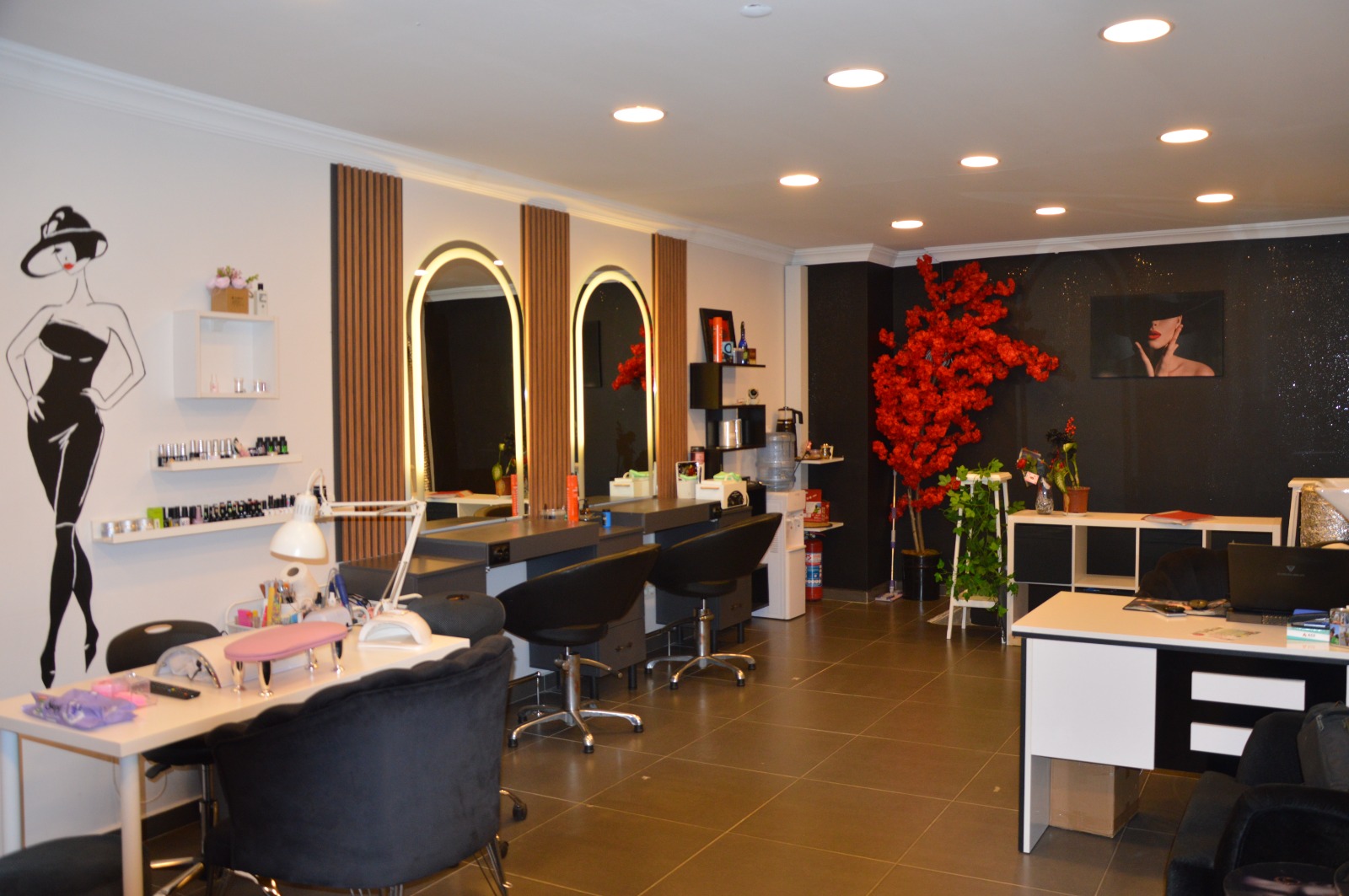 Salon Interior